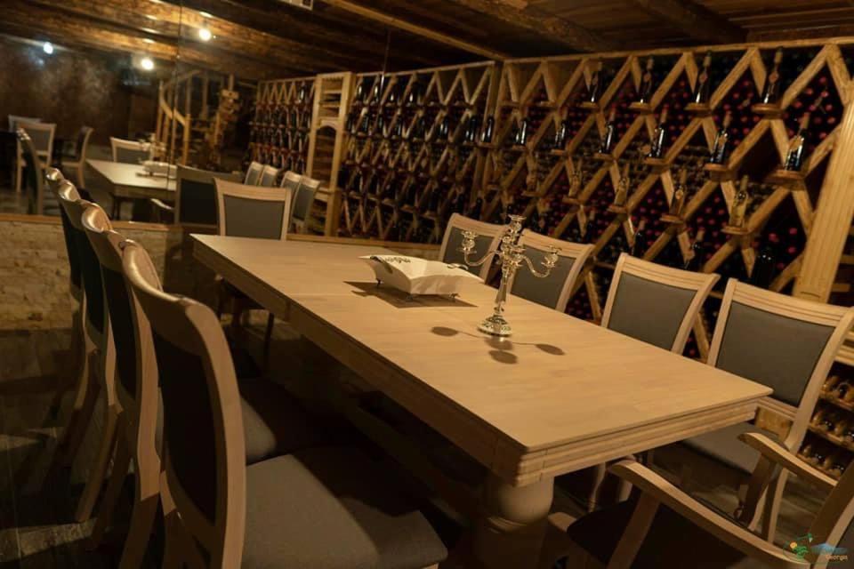 Hotel Guglux &Wine Cellar テラヴィ エクステリア 写真