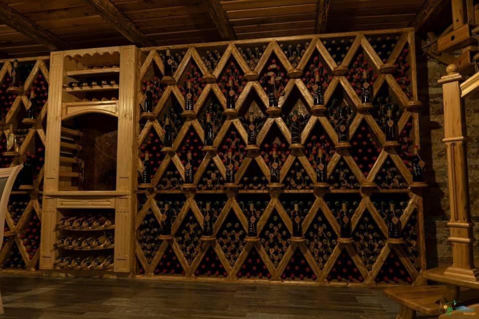 Hotel Guglux &Wine Cellar テラヴィ エクステリア 写真