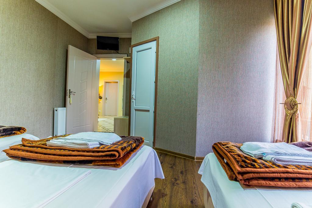 Hotel Guglux &Wine Cellar テラヴィ エクステリア 写真