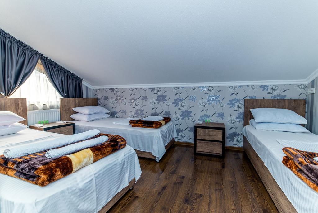 Hotel Guglux &Wine Cellar テラヴィ エクステリア 写真