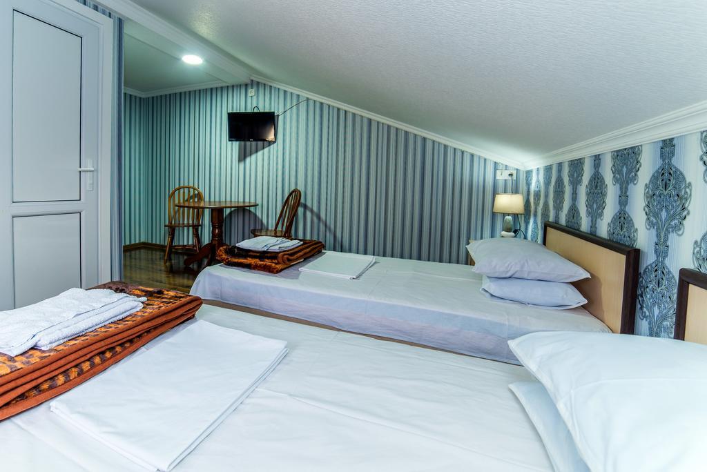 Hotel Guglux &Wine Cellar テラヴィ エクステリア 写真