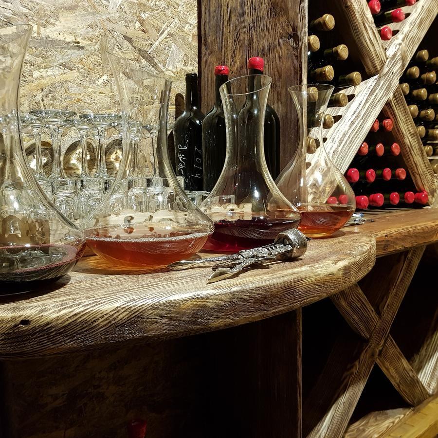 Hotel Guglux &Wine Cellar テラヴィ エクステリア 写真